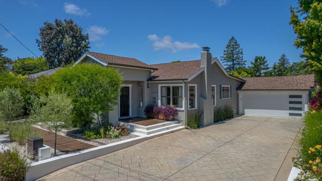 2618 Brewster Avenue, Redwood City CA: https://media.crmls.org/mediaz/0235b06a-e267-412f-89a9-bf5322eab63e.jpg