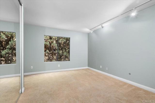 Detail Gallery Image 18 of 31 For 5885 El Cajon Bld #204,  San Diego,  CA 92115 - 2 Beds | 2 Baths