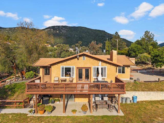 27751 Highway 79, Santa Ysabel CA: https://media.crmls.org/mediaz/0237168e-7338-4c79-a735-15dd3b5bbbc6.jpg