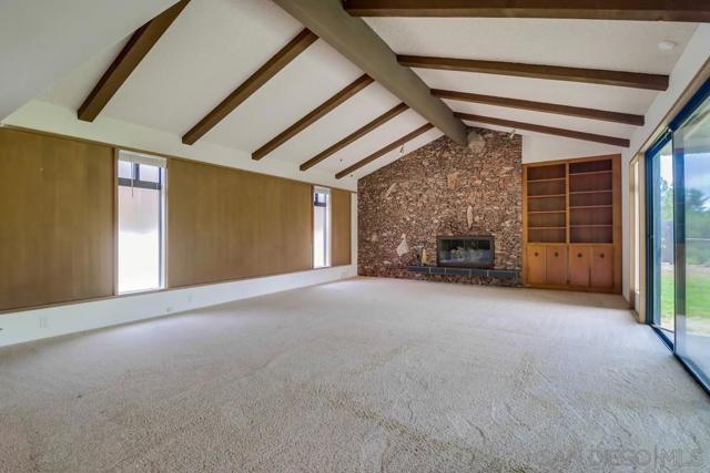6081 Veemac, La Mesa CA: https://media.crmls.org/mediaz/023746b4-6987-4d73-8a3d-b6cc5fe3871b.jpg