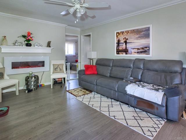 1351 Pepper Drive, El Cajon CA: https://media.crmls.org/mediaz/02375456-2d2f-474f-8b76-d3340c01d505.jpg