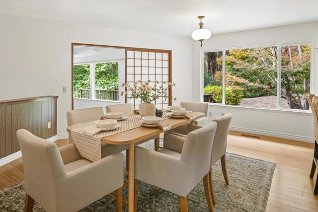 10 Wyndemere Vale, Monterey CA: https://media.crmls.org/mediaz/02375a3a-d03e-4105-b45b-0eec55054268.jpg