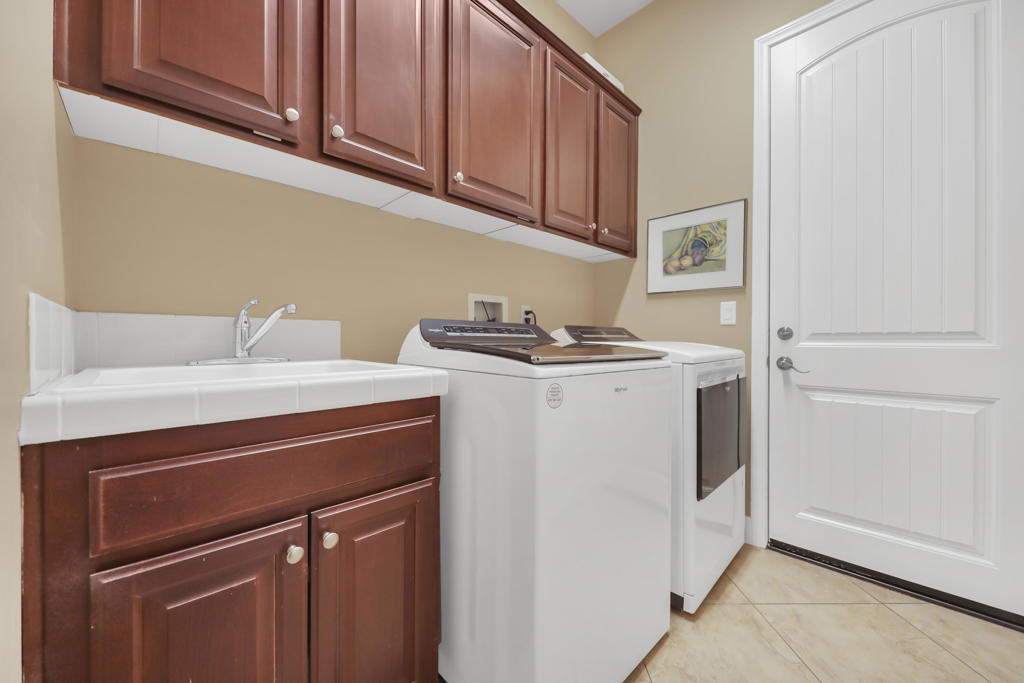 MLS #219138703DA image #35