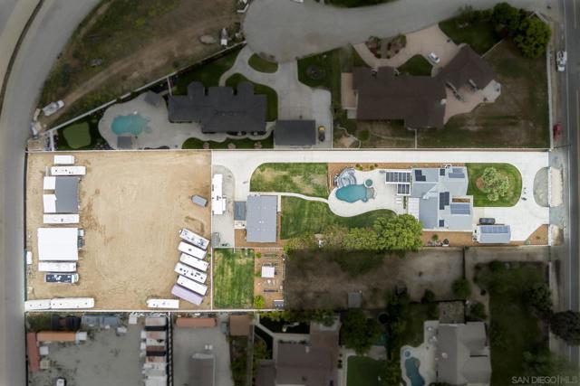 24550 Adams Ave, Murrieta CA: https://media.crmls.org/mediaz/02396748-43f3-476c-84f7-0fa9f8b4b134.jpg