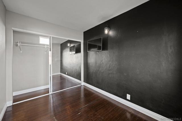 795 W Washington Ave, El Cajon CA: https://media.crmls.org/mediaz/0239f29c-d5be-4703-ad10-d999206b2ec2.jpg