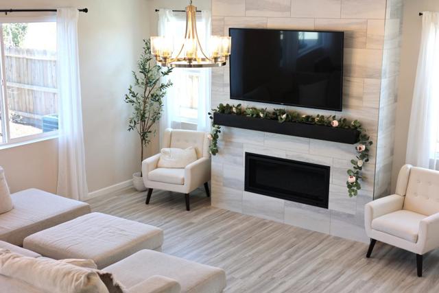 8285 Courage Drive, Sacramento CA: https://media.crmls.org/mediaz/023c087f-92b5-44b4-ad25-46218de0ae0d.jpg