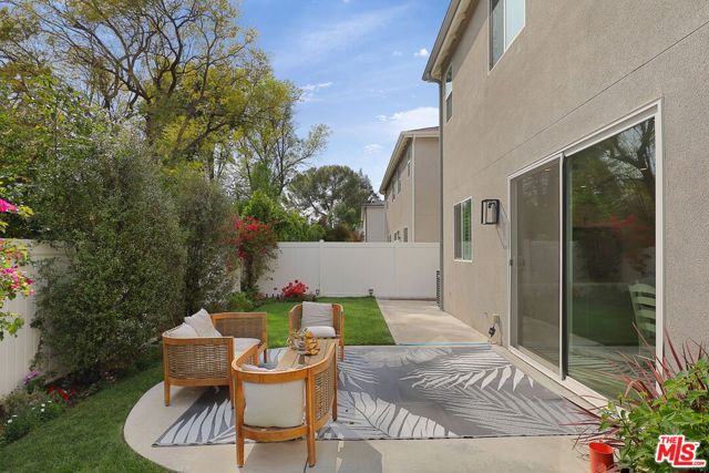 Image 36 of 39 For 17302 Lemay Street