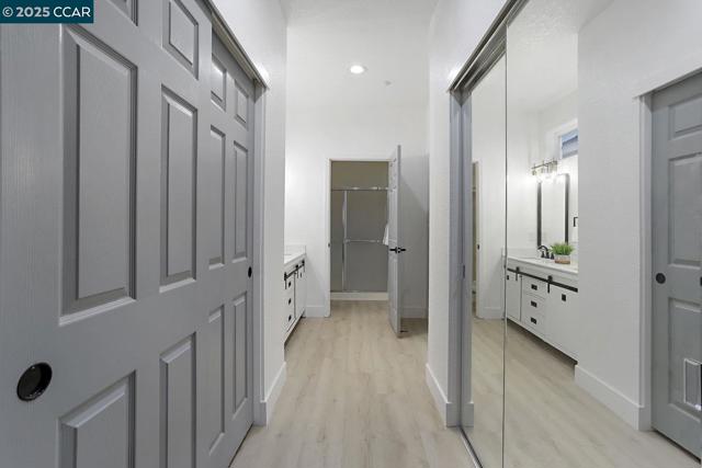257 Red Mountain Drive, Cloverdale CA: https://media.crmls.org/mediaz/023e79cb-85b8-494f-9bc8-1ecf164921a9.jpg
