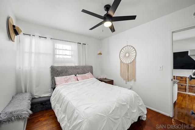 849 851 Missouri St, San Diego CA: https://media.crmls.org/mediaz/024077c0-3b25-4572-94bc-5c8b4b2f55e6.jpg