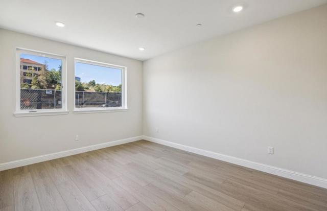 2417 Willow Way, San Mateo CA: https://media.crmls.org/mediaz/0240cc8a-4b21-4e60-89a4-012c103ba624.jpg