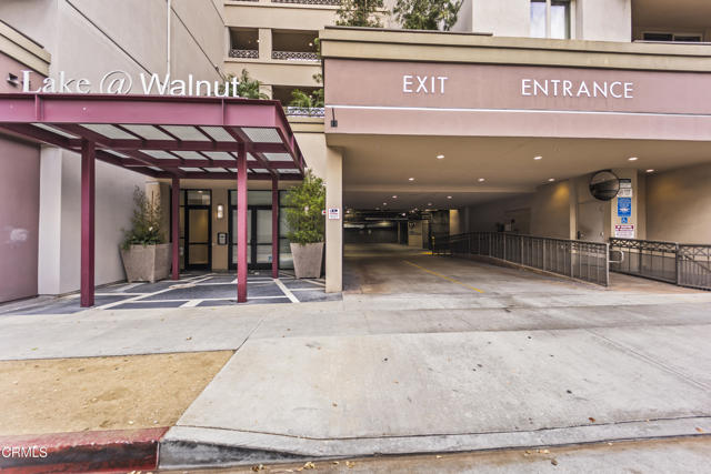 Detail Gallery Image 20 of 23 For 931 E Walnut St #202,  Pasadena,  CA 91106 - 1 Beds | 1/1 Baths