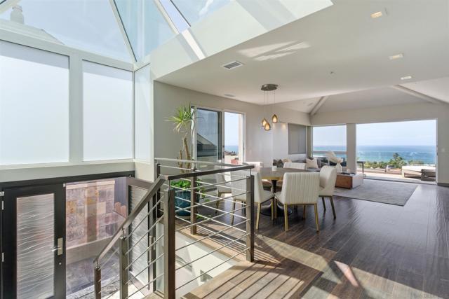 Image 45 of 60 For 2372 Oxford Ave