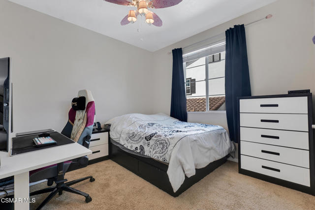 1877 Seasons Street, Simi Valley CA: https://media.crmls.org/mediaz/0241f135-8eb0-462e-8558-05fdced2f515.jpg