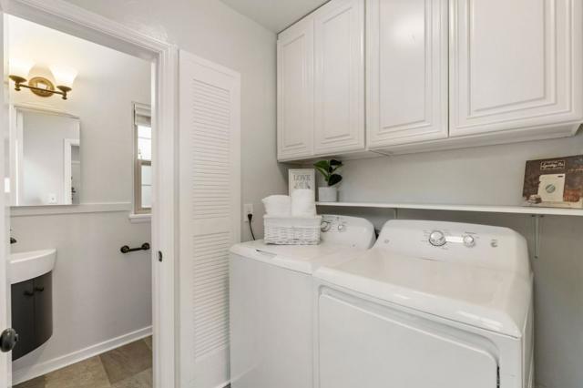 796 Willborough, Burlingame CA: https://media.crmls.org/mediaz/0242b916-93c3-4766-b45d-4cd8856f0219.jpg