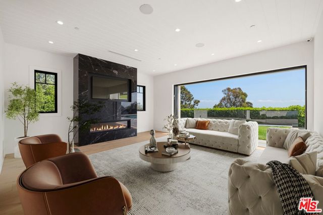 Drew Fenton | 1744 Correa Way Los Angeles CA | MLS: 7406819 Drew Fenton | 1744 Correa Way Los Angeles CA | MLS: 7406819