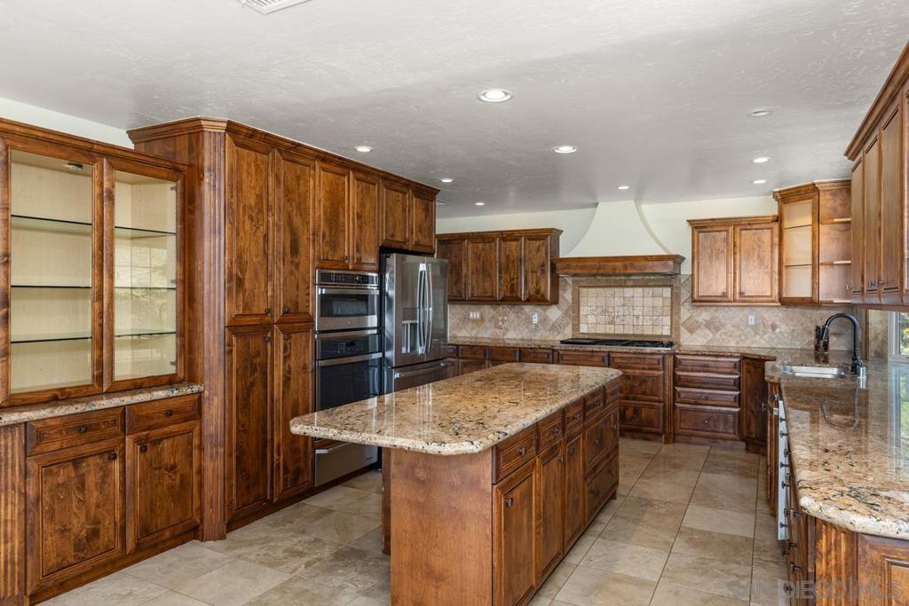 MLS #250026892SD image #26