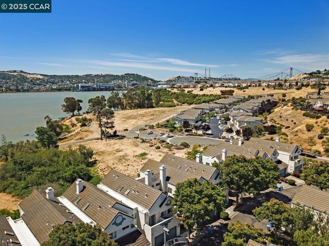 32 Shoal Dr, Vallejo CA: https://media.crmls.org/mediaz/0245a1a2-c91f-476f-89fe-3f4cd3ad31b9.jpg