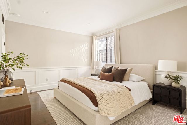 8455 Fountain Avenue, West Hollywood CA: https://media.crmls.org/mediaz/02471da0-37bc-4dcd-b9f8-4755c6a084b9.jpg