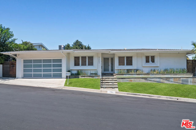 3482 Vista Haven Road, Sherman Oaks CA: https://media.crmls.org/mediaz/02473bf3-e2b6-465e-ac1f-4356c5ca5c8b.jpg