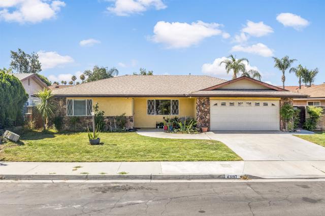 Detail Gallery Image 1 of 1 For 43197 Babcock Ave, Hemet,  CA 92544 - 4 Beds | 2 Baths