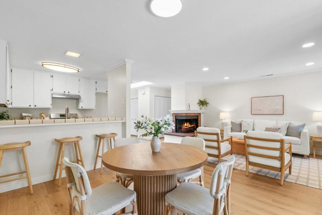 6101 Sheraton Place, Aptos CA: https://media.crmls.org/mediaz/0248487d-72e0-4be0-97af-14163901fc93.jpg
