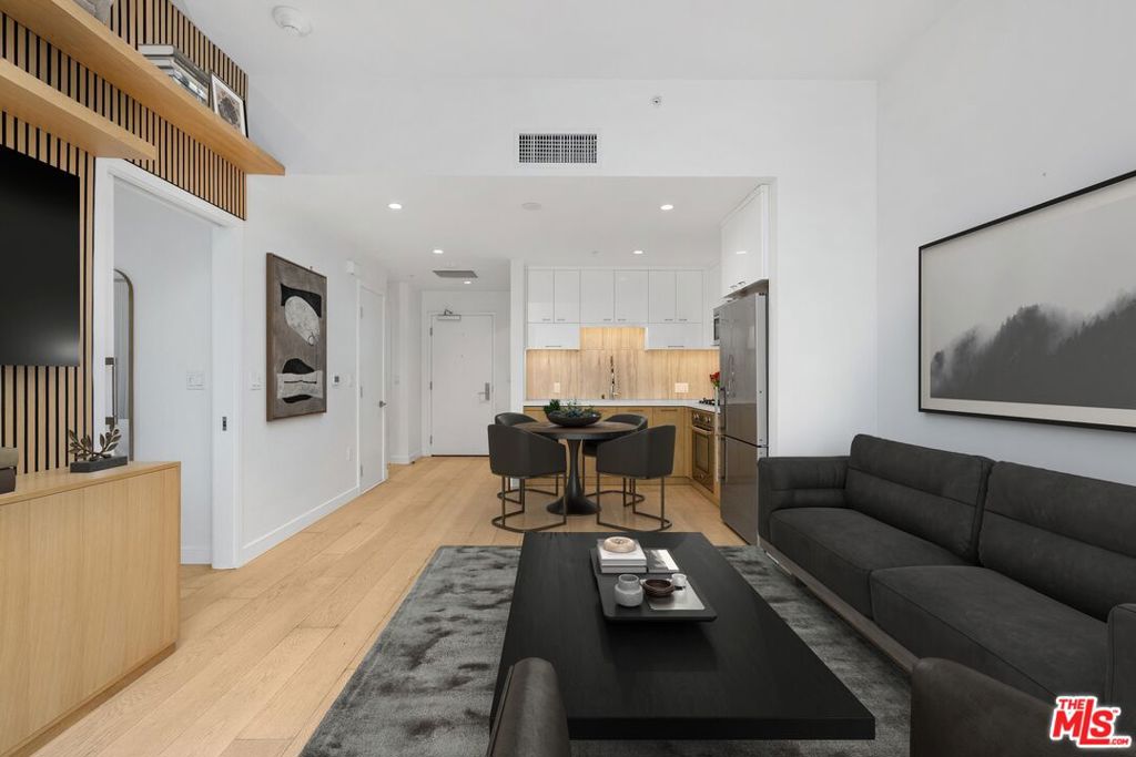 MLS #25620003 image #5