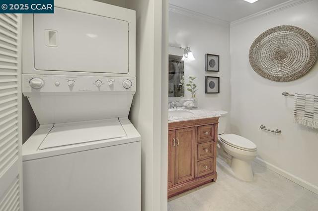 1224 Singingwood Ct, Walnut Creek CA: https://media.crmls.org/mediaz/0249d5f6-7a60-4e33-931e-2157170721f6.jpg