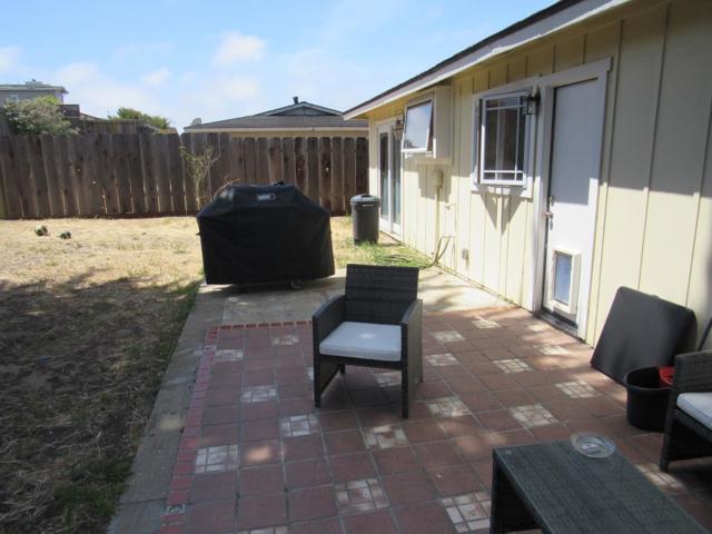 3038 King Circle, Marina CA: https://media.crmls.org/mediaz/024a1cc9-80f2-4216-8d02-e294a0ca6cd5.jpg