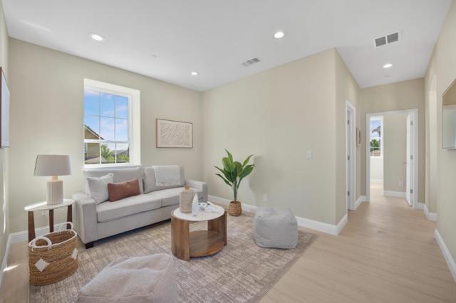 5807 Casita Way, Gilroy CA: https://media.crmls.org/mediaz/024a31a1-6b92-4ad5-a4c6-66cac5e29747.jpg
