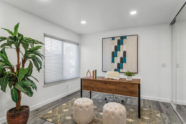 100 Tunapuna Lane, Coronado CA: https://media.crmls.org/mediaz/024b65c4-4d89-4a61-b6f1-d532b8f89d39.jpg