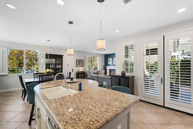 Detail Gallery Image 14 of 65 For 1424 Donegal Way, Oxnard,  CA 93035 - 5 Beds | 3 Baths