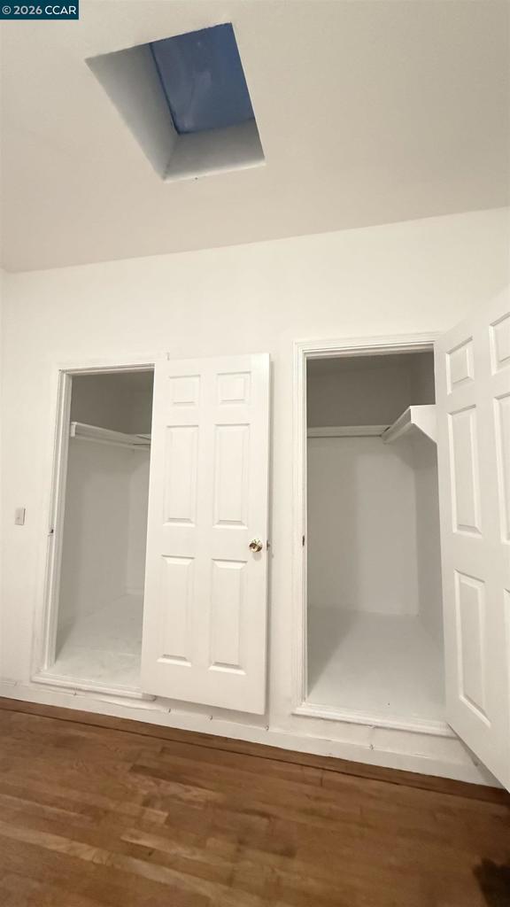 https://media.crmls.org/mediaz/024d1944-492a-4388-8f02-707acdf56cf4.jpg?preset=X-Large