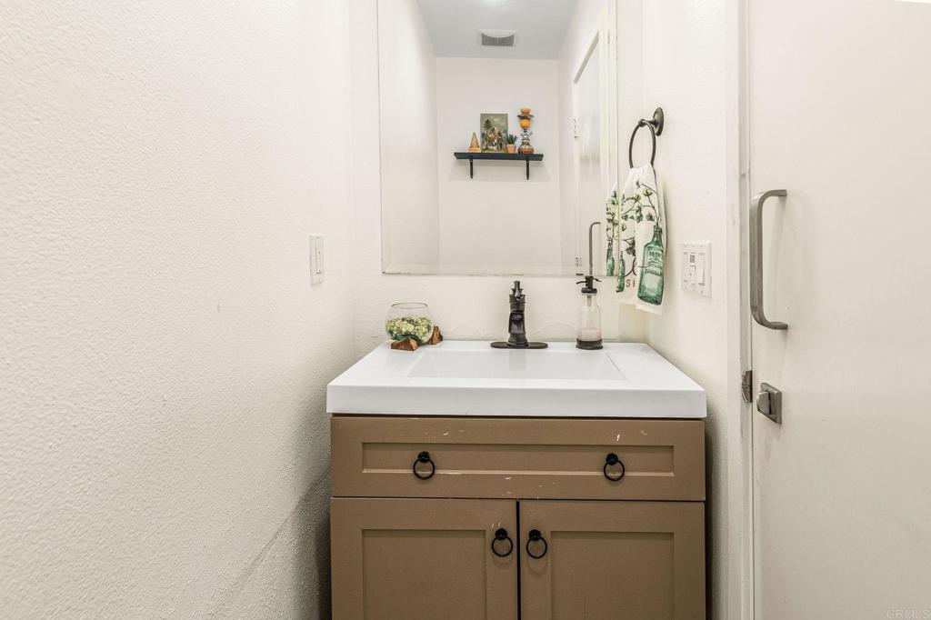 2241 Indus Way - photo 9