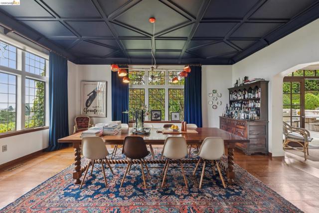 Image 15 of 30 For 5710 Margarido Dr