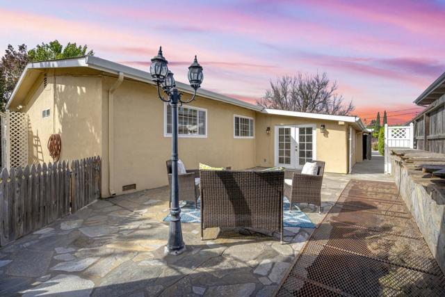 41235 Norman Court, Fremont CA: https://media.crmls.org/mediaz/024e1539-b8e0-4097-ac9f-6ba7e56920fd.jpg