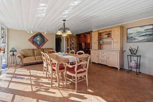 Detail Gallery Image 18 of 46 For 145 Barhaven Ln, Fallbrook,  CA 92028 - 3 Beds | 2 Baths