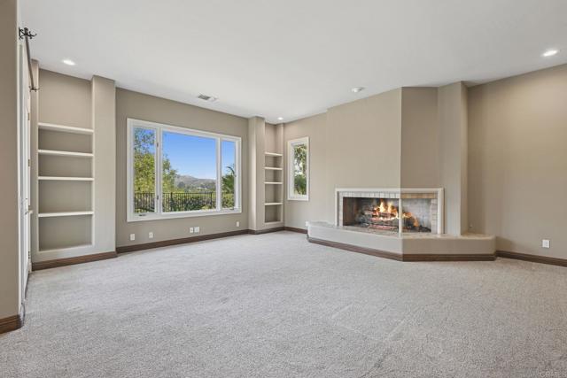 431 Flores de Oro, Rancho Santa Fe CA: https://media.crmls.org/mediaz/024f5f7b-60af-464e-a4a9-052439ef383f.jpg