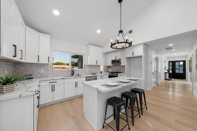 Image 3 of 42 For 7118 Stanford Ave.