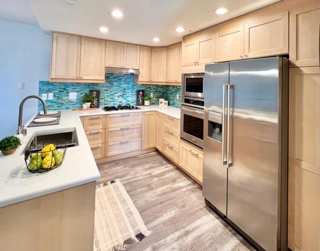 438 Portofino Drive, San Carlos CA: https://media.crmls.org/mediaz/0250f972-4aaf-4ff7-9184-694c636a4215.jpg