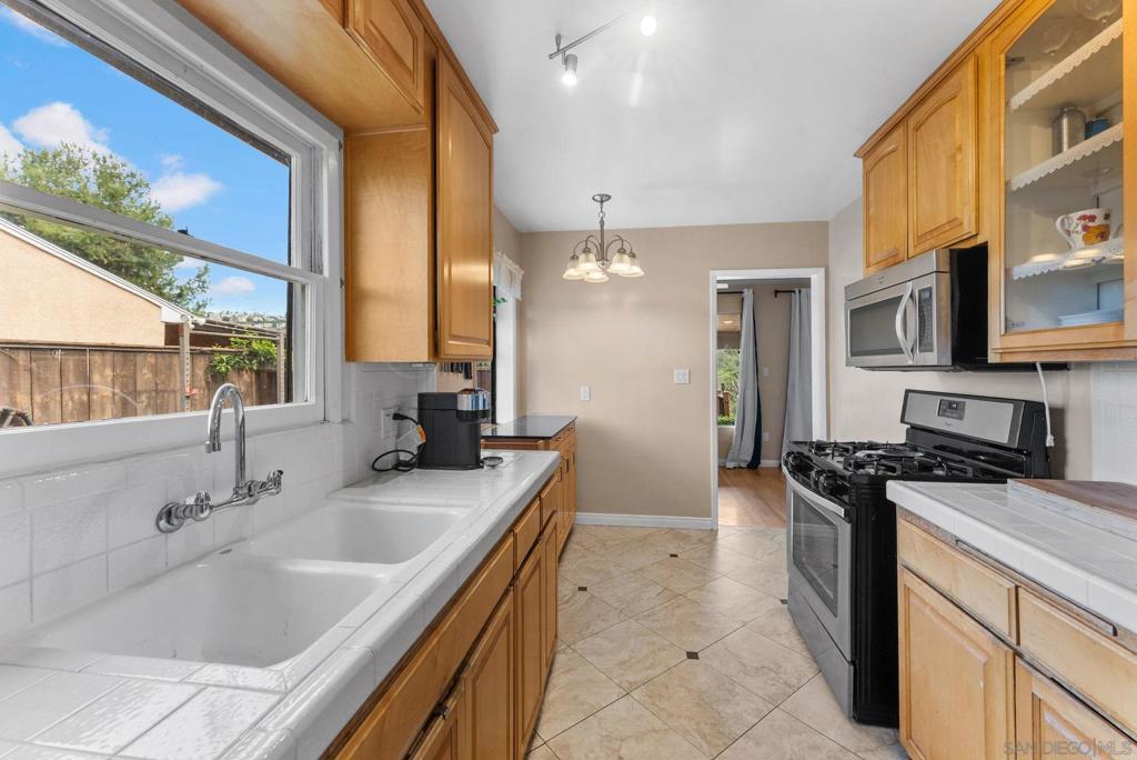 6591 Eldridge St - photo 10