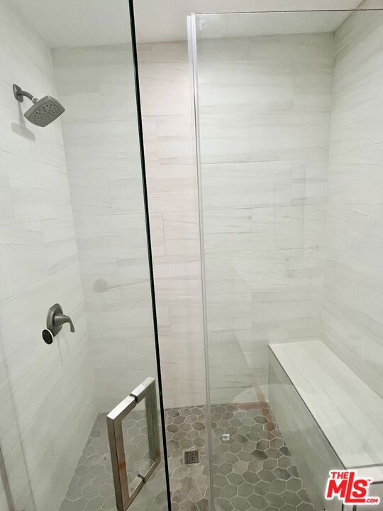233 N Berendo Street, Los Angeles CA: https://media.crmls.org/mediaz/02522c8d-e143-4126-b4e8-e12913215dfc.jpg