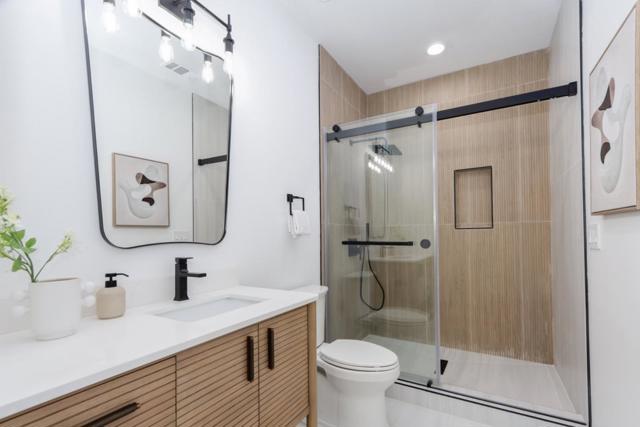 231 Cavalo Court, Fremont CA: https://media.crmls.org/mediaz/0252cbdc-336b-4b92-b540-34514079fb02.jpg