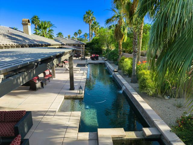 52395 Whispering Way, La Quinta CA: https://media.crmls.org/mediaz/02533818-f177-4a88-ae05-4f165c477002.jpg