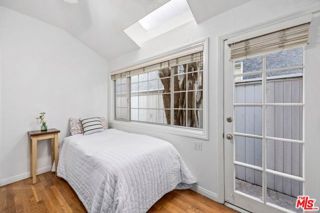 459 35th Street, Manhattan Beach, California 90266, 5 Bedrooms Bedrooms, ,3 BathroomsBathrooms,Residential,Sold,35th,25586389