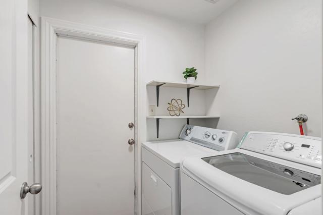 541 Curie Drive, San Jose CA: https://media.crmls.org/mediaz/025640ba-25c6-4b68-8319-989f5c468617.jpg