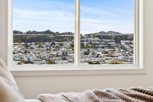 2629 San Jose Avenue, San Francisco CA: https://media.crmls.org/mediaz/02574775-f810-4a00-b0a3-41d06f7768ee.jpg