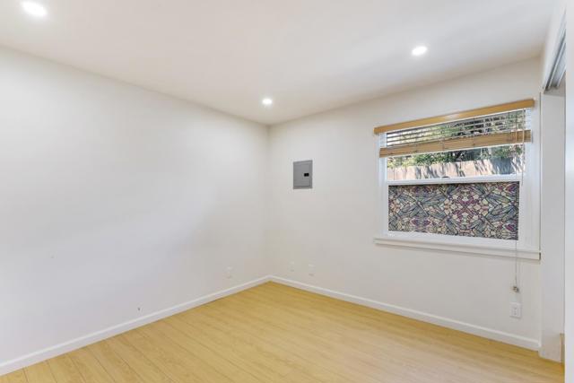 390 36th Avenue, Santa Cruz CA: https://media.crmls.org/mediaz/025749d0-13cf-4f92-b9f8-109960059ef2.jpg