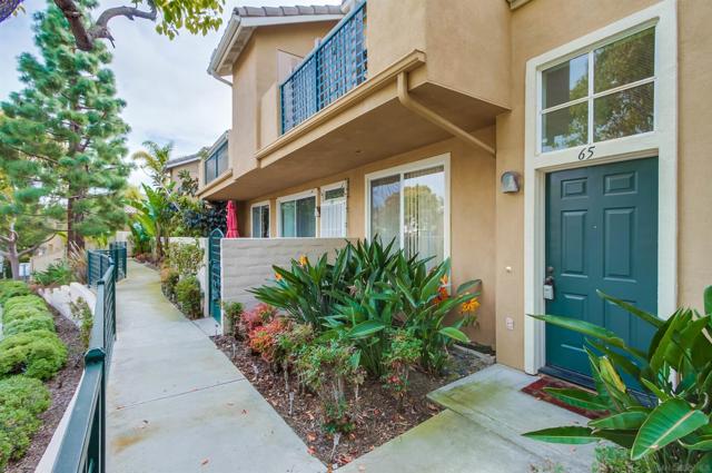 12810 Via Nieve, San Diego, California 92130, 2 Bedrooms Bedrooms, ,1 BathroomBathrooms,Condominium,For Sale,Via Nieve,250020999SD