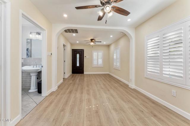 Detail Gallery Image 17 of 50 For 1129 La Puerta St, Los Angeles,  CA 90023 - 3 Beds | 1 Baths