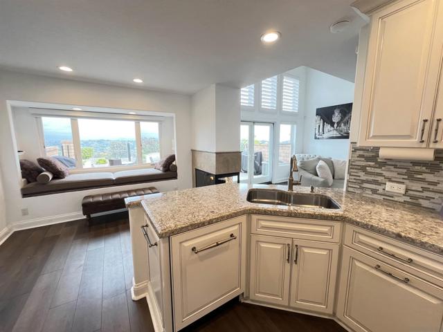 29452 Port Royal, Laguna Niguel CA: https://media.crmls.org/mediaz/025e4c48-e1b6-4bcf-9fc6-c6b7782dfbeb.jpg